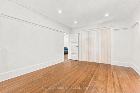 Photo 10 at 272 Roncesvalles Avenue, Swansea, Toronto
