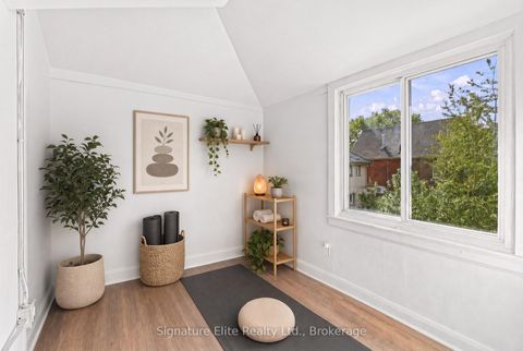 Photo 22 at 272 Roncesvalles Avenue, Swansea, Toronto