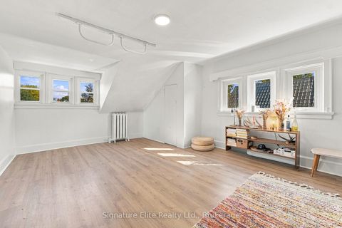 Photo 36 at 272 Roncesvalles Avenue, Swansea, Toronto
