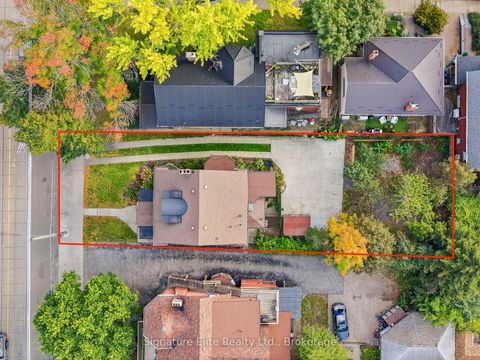 Photo 43 at 272 Roncesvalles Avenue, Swansea, Toronto
