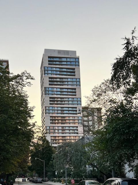 Photo 31 at 1011 - 89 McGill Street, Yonge Corridor, Toronto
