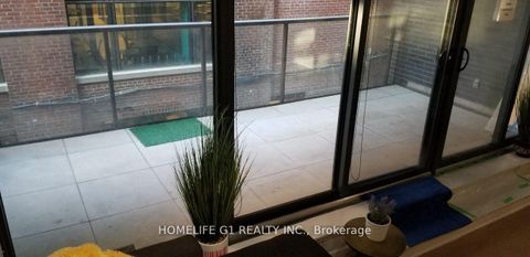 Photo 8 at 306 - 15 Beverly Street, Chinatown, Toronto