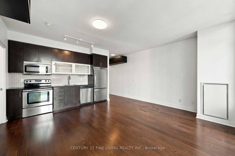 Photo 6 at 806 - 90 Stadium Road, Niagara, Toronto