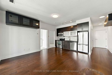 Photo 7 at 806 - 90 Stadium Road, Niagara, Toronto