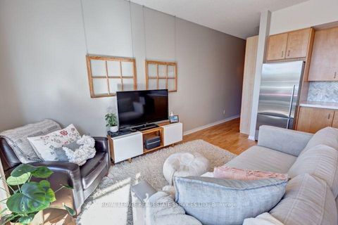 Photo 9 at 210 - 301 Markham Street, Little Italy, Toronto