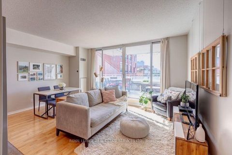 Photo 6 at 210 - 301 Markham Street, Little Italy, Toronto