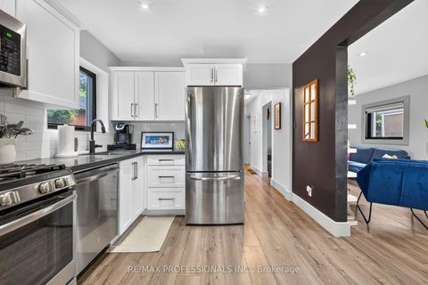 Photo 6 at 17 Hollydene Road, Birchmount, Toronto