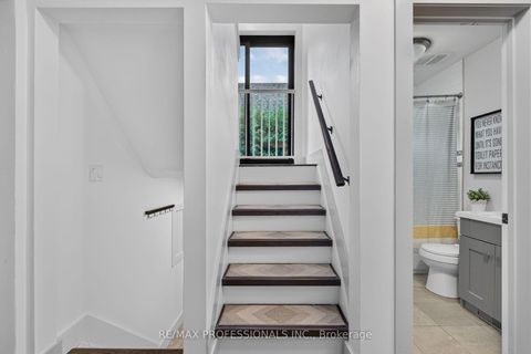 Photo 14 at 17 Hollydene Road, Birchmount, Toronto