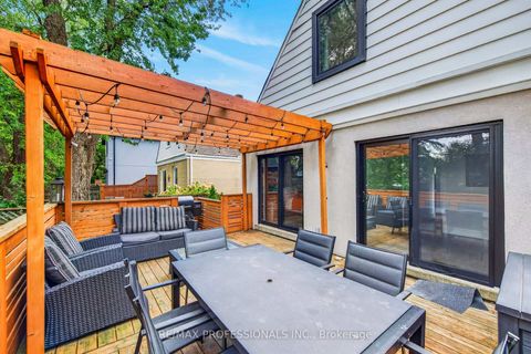 Photo 20 at 17 Hollydene Road, Birchmount, Toronto