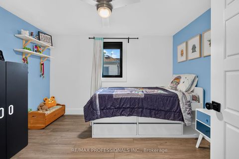 Photo 24 at 17 Hollydene Road, Birchmount, Toronto