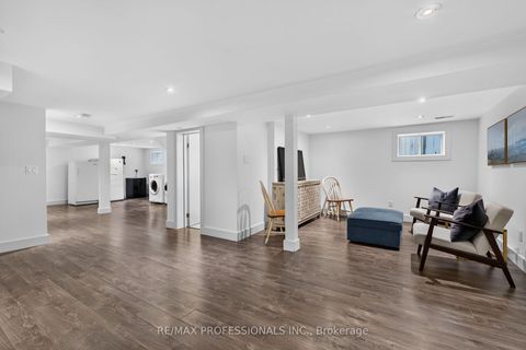 Photo 33 at 17 Hollydene Road, Birchmount, Toronto