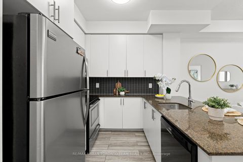 Photo 4 at 514 - 260 Sackville Street, Regent Park, Toronto