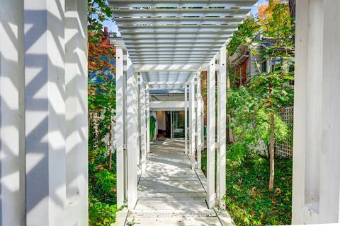 Photo 32 at 358 Sackville Street, South St. James Town, Toronto