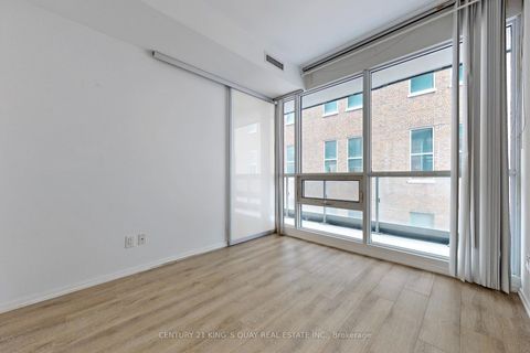 Photo 17 at 1409 - 70 Temperance Street, Bay Street Corridor, Toronto