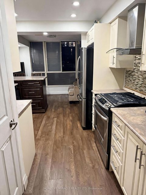 Photo 4 at 1109 - 2901 Kipling Avenue N, Jamestown, Toronto