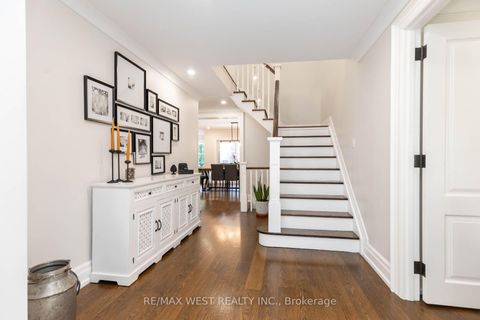 Photo 1 at 49 Winterton Drive, Rosethorn, Toronto