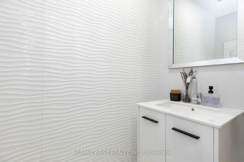Photo 31 at 49 Winterton Drive, Rosethorn, Toronto