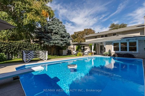 Photo 42 at 49 Winterton Drive, Rosethorn, Toronto