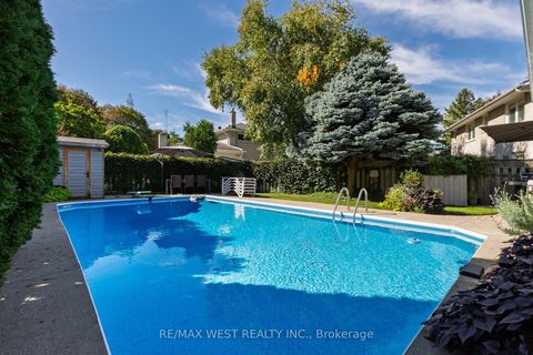 Photo 44 at 49 Winterton Drive, Rosethorn, Toronto