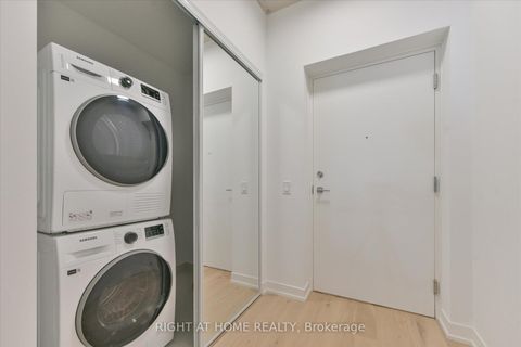 Photo 6 at 404 - 761 Queen Street E, South Riverdale, Toronto