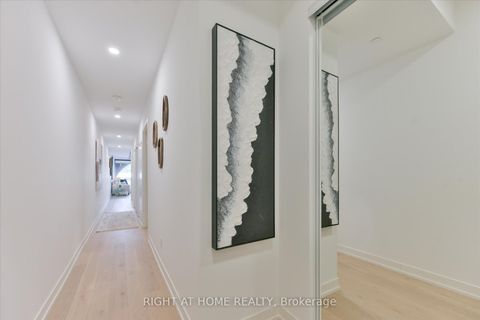 Photo 7 at 404 - 761 Queen Street E, South Riverdale, Toronto