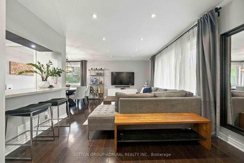 Photo 5 at 11 Summerglade Drive, Malvern West, Toronto