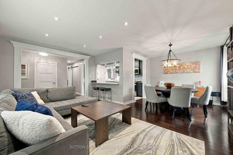Photo 8 at 11 Summerglade Drive, Malvern West, Toronto