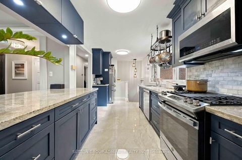 Photo 12 at 11 Summerglade Drive, Malvern West, Toronto