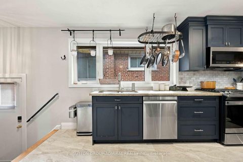 Photo 15 at 11 Summerglade Drive, Malvern West, Toronto