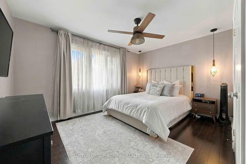 Photo 20 at 11 Summerglade Drive, Malvern West, Toronto