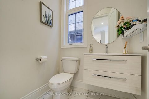 Photo 9 at 14 Greywacke Street, Oak Ridges, Richmond Hill