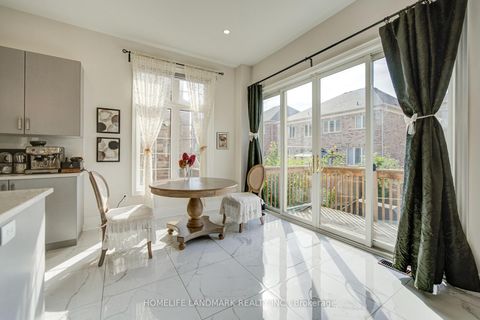 Photo 16 at 14 Greywacke Street, Oak Ridges, Richmond Hill