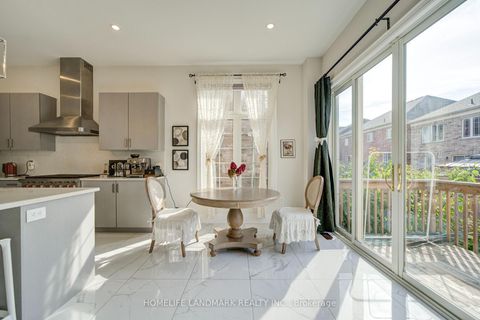 Photo 17 at 14 Greywacke Street, Oak Ridges, Richmond Hill