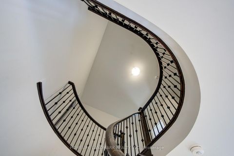 Photo 22 at 14 Greywacke Street, Oak Ridges, Richmond Hill