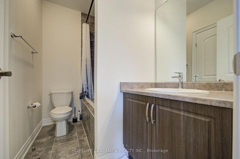 Photo 28 at 14 Greywacke Street, Oak Ridges, Richmond Hill