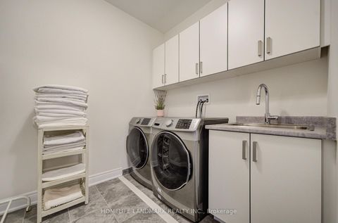 Photo 30 at 14 Greywacke Street, Oak Ridges, Richmond Hill