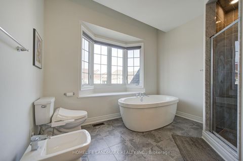 Photo 35 at 14 Greywacke Street, Oak Ridges, Richmond Hill