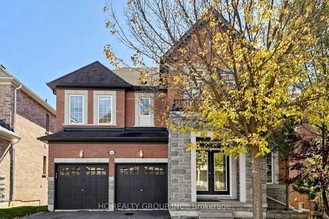 Photo 2 at 43 Randolph Drive, Patterson, Vaughan