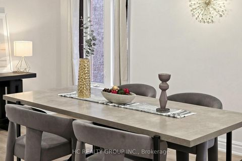 Photo 10 at 43 Randolph Drive, Patterson, Vaughan