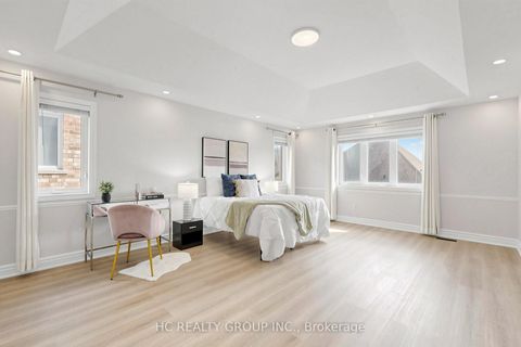 Photo 24 at 43 Randolph Drive, Patterson, Vaughan