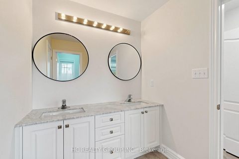 Photo 33 at 43 Randolph Drive, Patterson, Vaughan