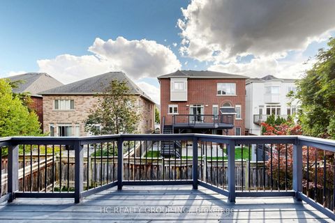 Photo 46 at 43 Randolph Drive, Patterson, Vaughan
