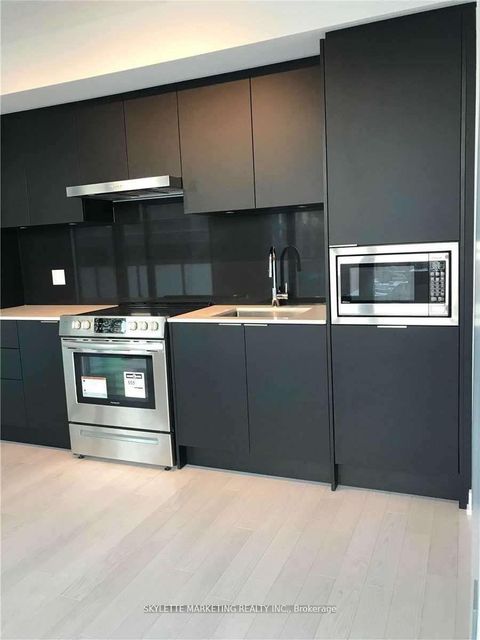 Photo 5 at 617 - 25 Richmond Street E, Yonge Corridor, Toronto