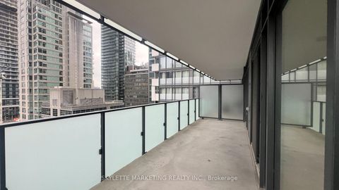 Photo 25 at 617 - 25 Richmond Street E, Yonge Corridor, Toronto