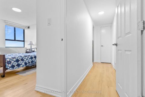 Photo 6 at 804 - 121 Trudelle Street, Eglinton East, Toronto