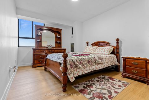 Photo 9 at 804 - 121 Trudelle Street, Eglinton East, Toronto