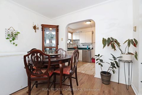 Photo 6 at 22 Haddon Avenue, Cliffside, Toronto
