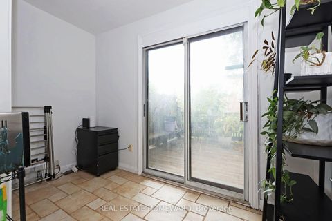 Photo 11 at 22 Haddon Avenue, Cliffside, Toronto