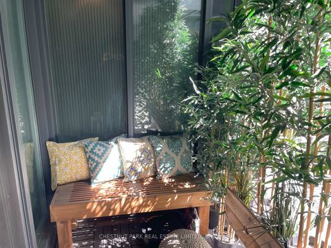 Photo 7 at 701 - 525 Adelaide Street W, Waterfront Communities C1, Toronto