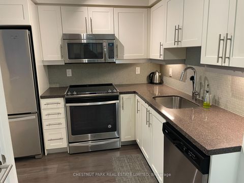 Photo 15 at 701 - 525 Adelaide Street W, Waterfront Communities C1, Toronto